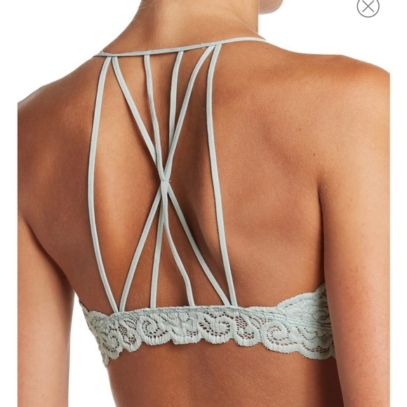 NWT Nordstrom “Wishlist” Lovely Aqua Triangle Lacy Strappy Bralette. Lar… - Picture 2 of 3
